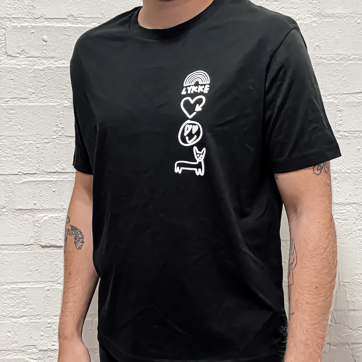 Lykke Black Tee - Image 6